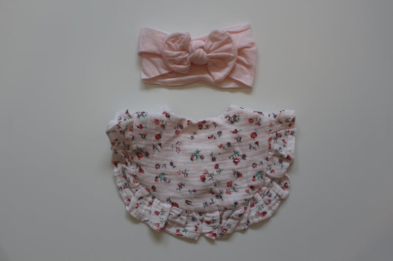 Light pink bow